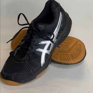 ASICS gel upcourt black shoes size 4